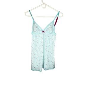 Victoria’s Secret Camisole Women’s Medium Light Blue Pout Satin Lace
